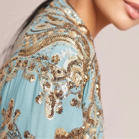 💛All that glitters …is gold … Anthro gold sequin kimono. Sz.MLNWT 🎄HolidayReady! - Picture 9 of 16
